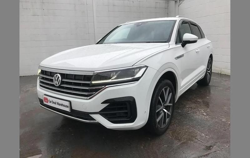 Used VW Touareg R-line 281 HP (206 kW) 2019 White SUV