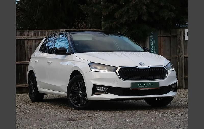 White Used 2022 Skoda Fabia Colour Edition Hatchback | £13,495 (Fair price) - Image 1/4