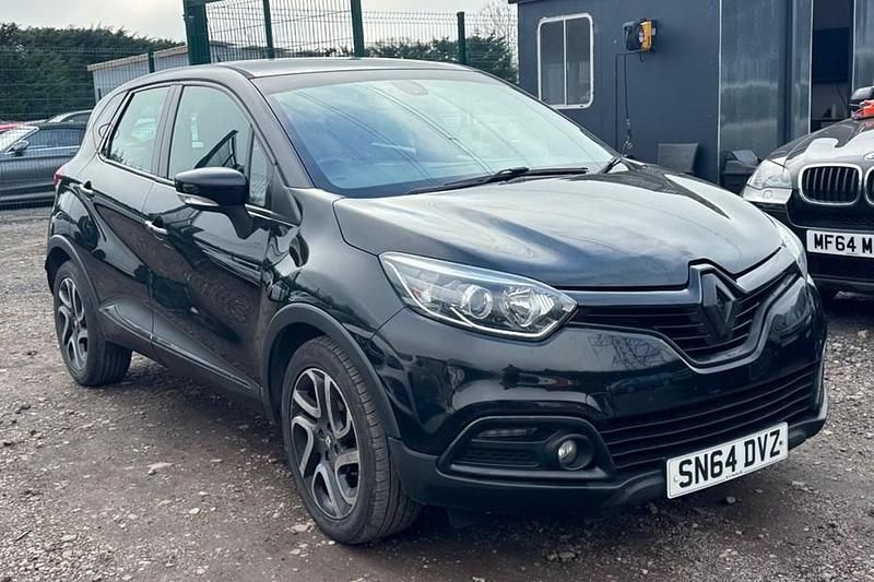Used Renault Captur Dynamique 90 HP (66 kW) 2014 Black SUV