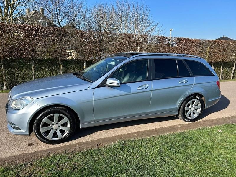 Used Mercedes C180 Executive 2013 Silver Estate