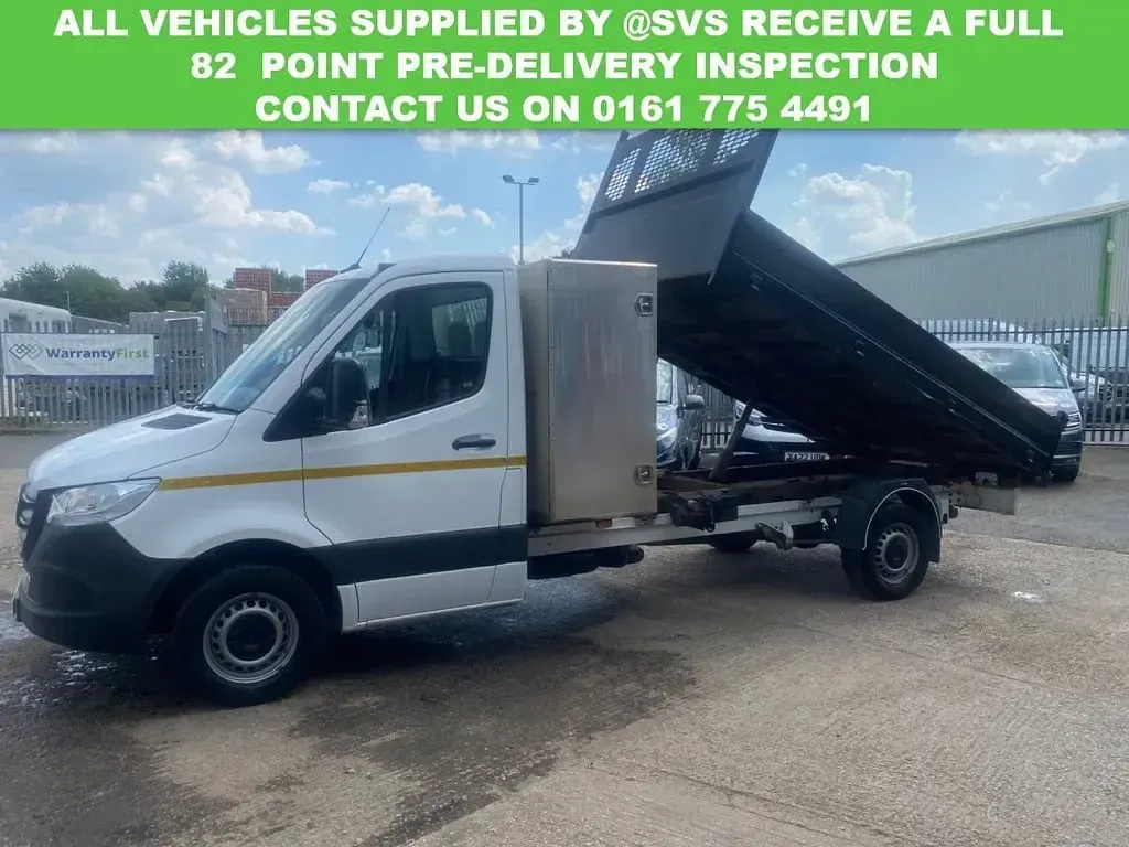 Used Mercedes Sprinter Progressive 140 HP (102 kW) 2021 White Van
