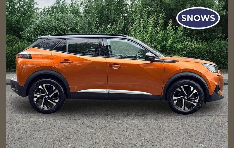 Used Peugeot 2008 GT 131 HP (96 kW) 2022 Orange SUV