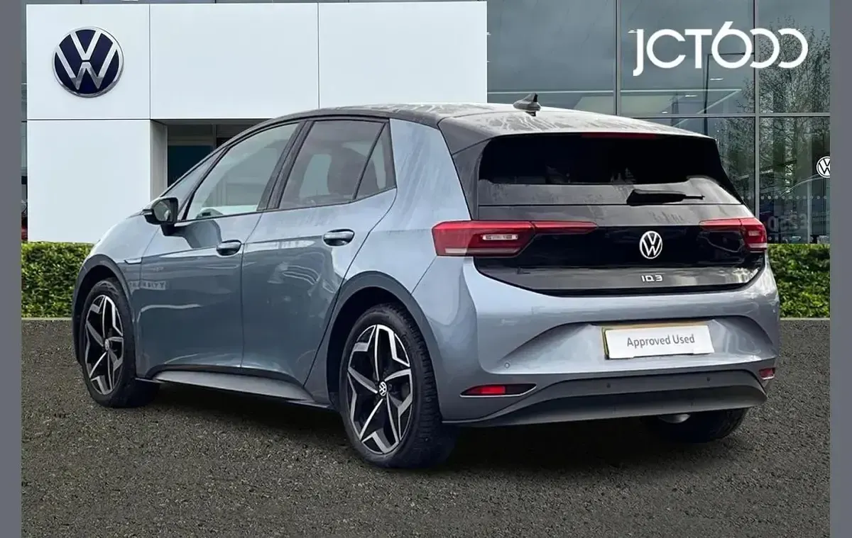 Używany VW ID.3 Pro 150 kW (204 KM) 2023 Niebieski Hatchback