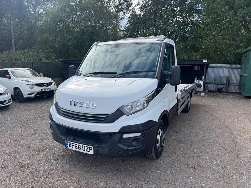 White Used 2018 Iveco Daily Cabriolet | £18,991 - Image 1/4
