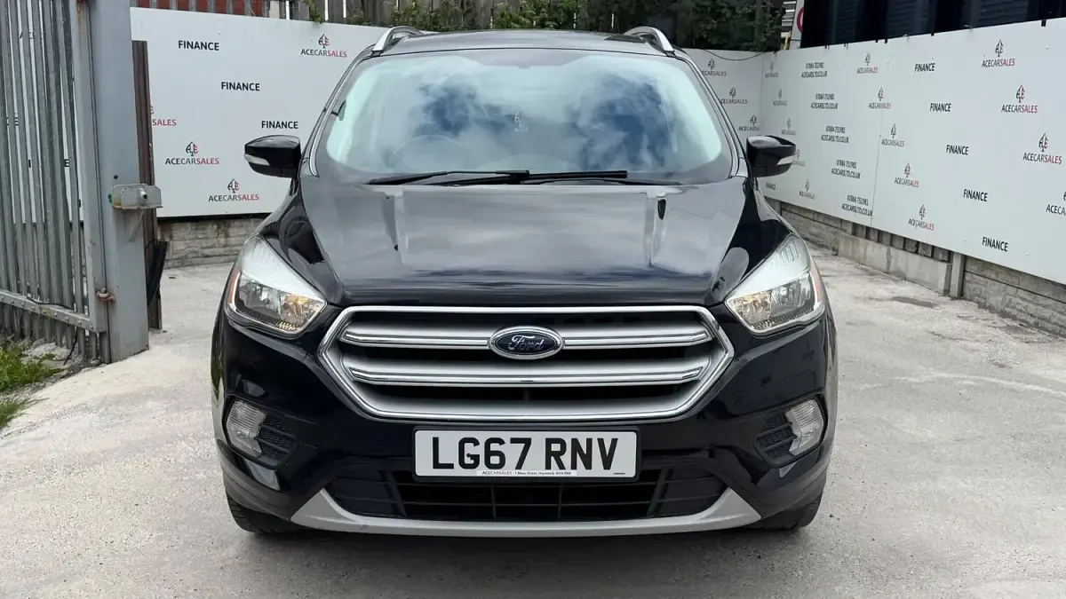 Used Ford Kuga Zetec 120 HP (88 kW) 2017 Black SUV