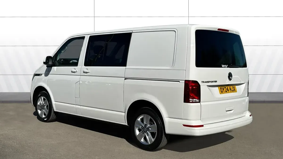 Used VW Transporter Highline 110 HP (80 kW) 2024 Van