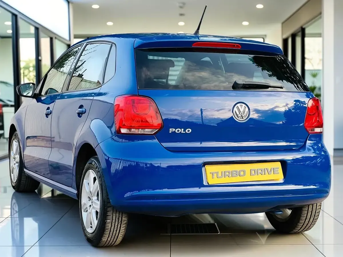 Used VW Polo Match 60 HP (44 kW) 2013 Blue Hatchback