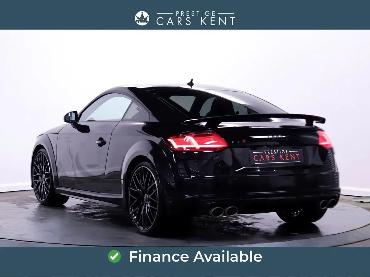 Begagnad Audi TTS Sport 2022 Svart Sportkupé