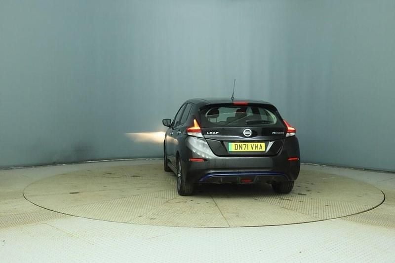 Used Nissan Leaf Acenta 110 kW (150 HP) 2021 Black Hatchback