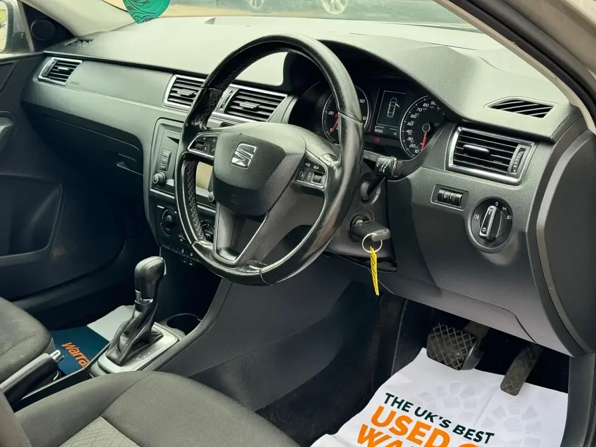 Used Seat Toledo SE 2016 Beige Hatchback