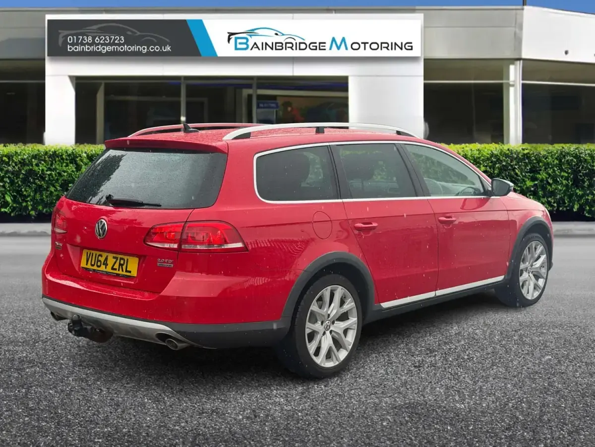 Used VW Passat Alltrack 2014 Red Estate