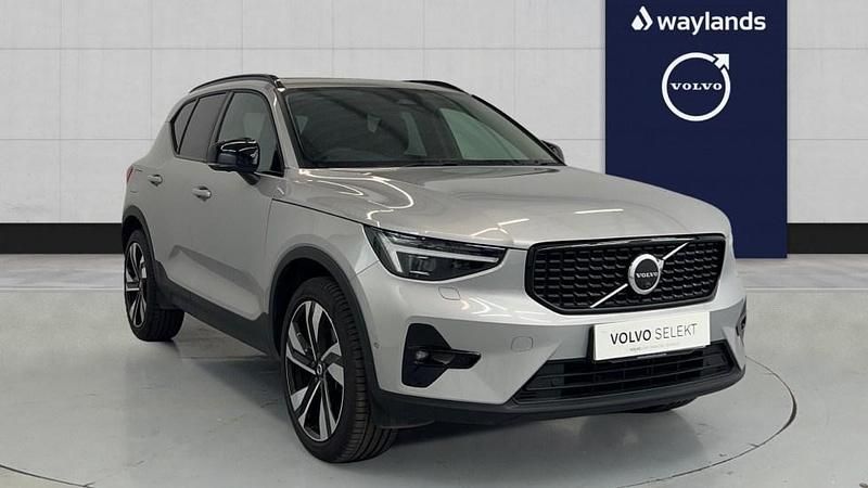 Usado Volvo XC40 Ultra 2024 Prateado SUV