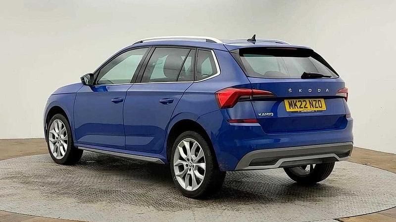Used Skoda 110 R SE L 81 HP (59 kW) 2022 Energy blue Estate