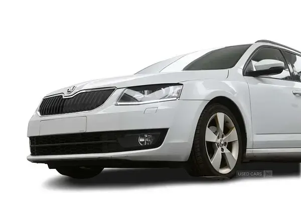 Used Skoda Octavia Sport 2017 White Estate