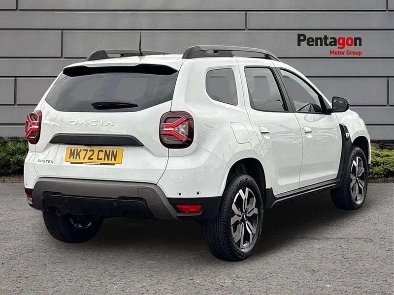 Used Dacia Duster Journey 130 HP (95 kW) 2023 White SUV