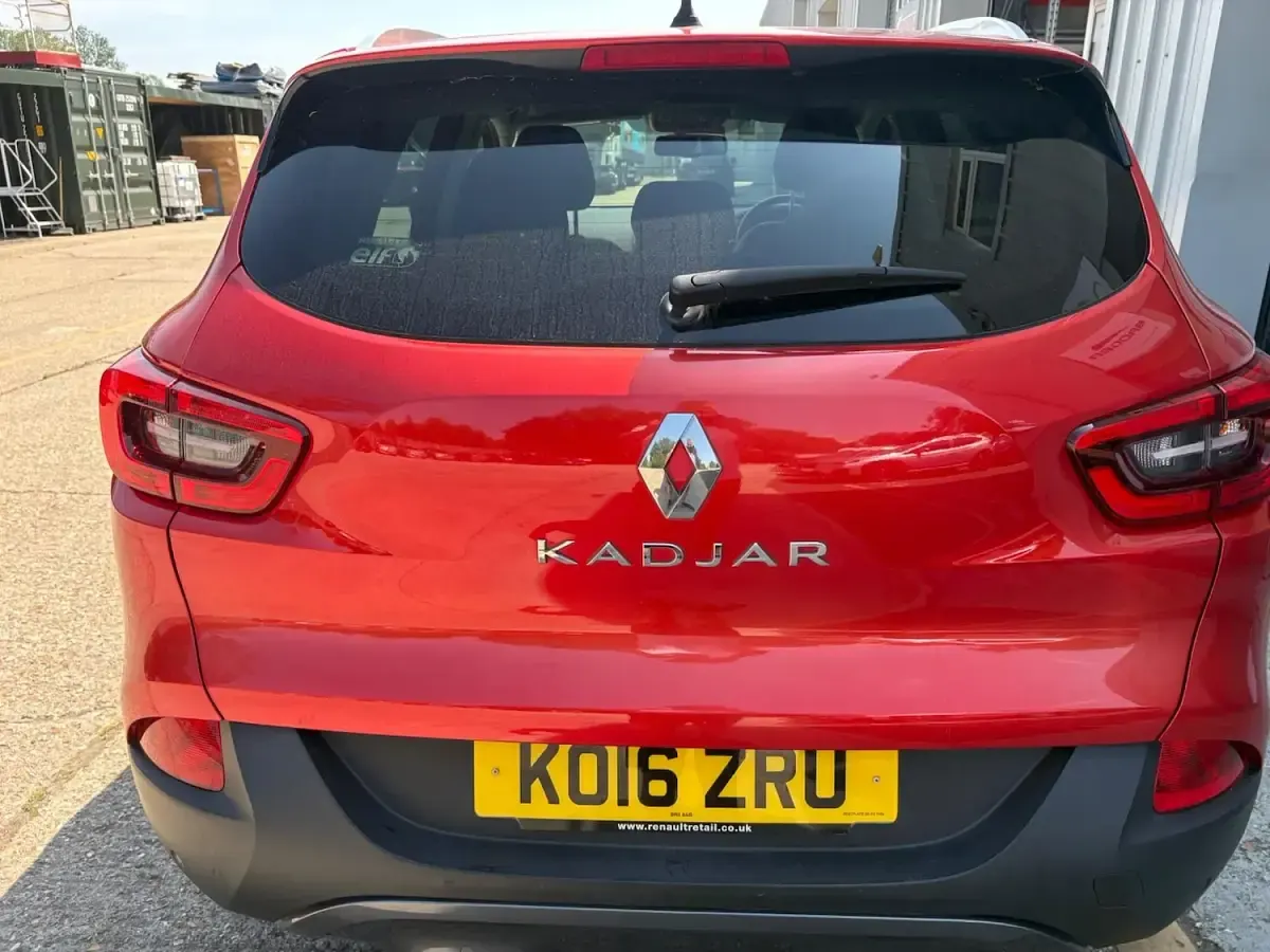 Used Renault Kadjar Signature 130 HP (95 kW) 2016 Red SUV