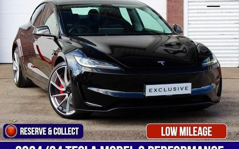 Usado Tesla Model 3 Performance 461 kW (627 HP) 2024 Preto Sedan