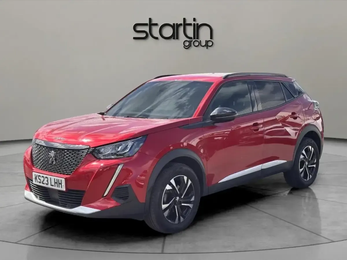 Used Peugeot 2008 Allure+ 100 HP (73 kW) 2023 Red SUV
