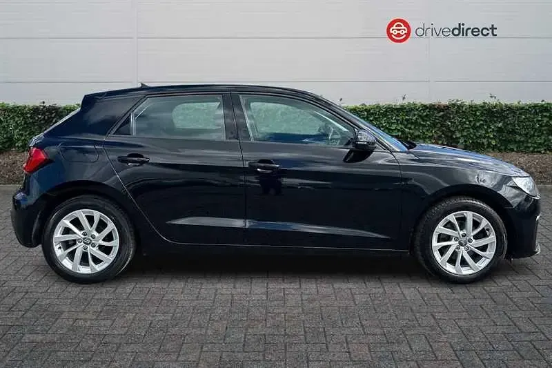 Used Audi A1 Sportback Sport 116 HP (85 kW) 2020 Black Hatchback