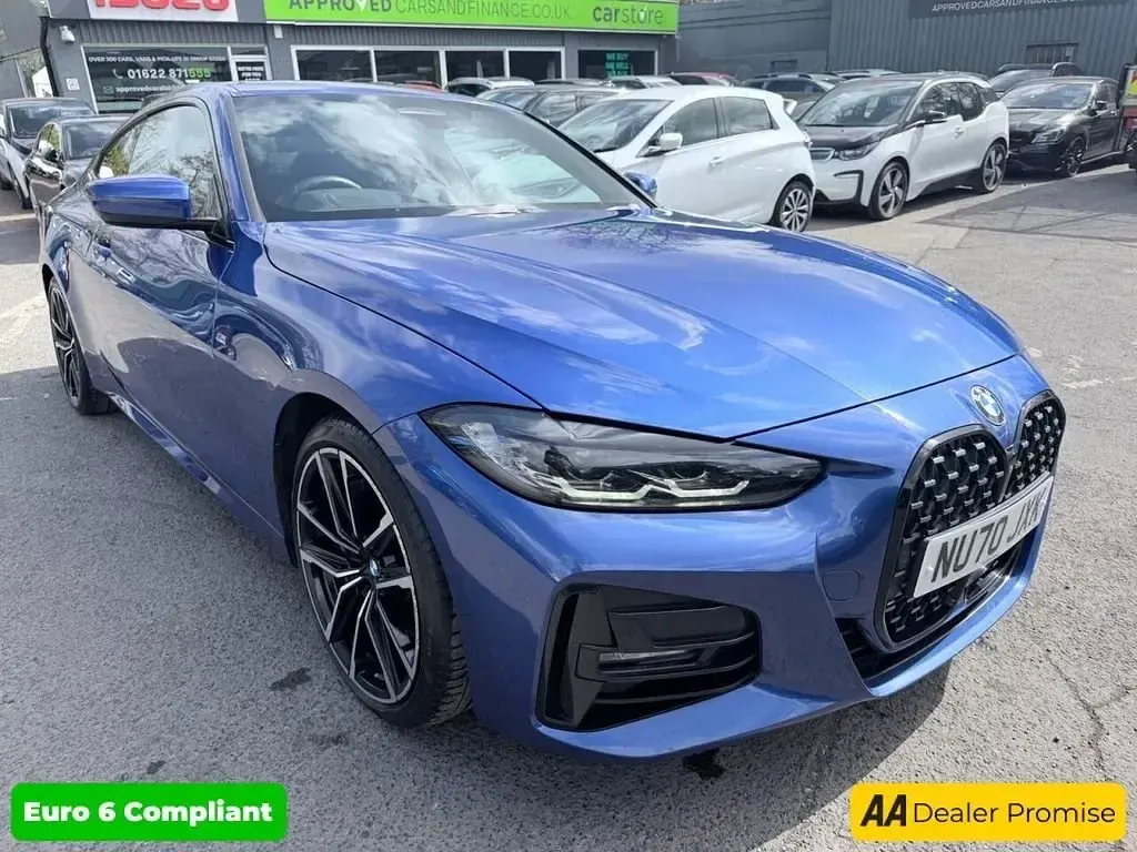 Begagnad BMW 420 M Sport 2021 Blå Sportkupé