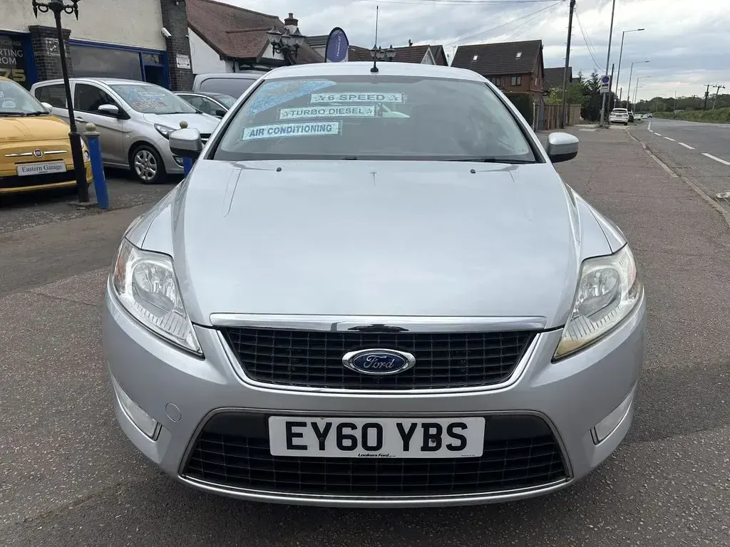 Used Ford Mondeo Zetec 2010 Silver Hatchback