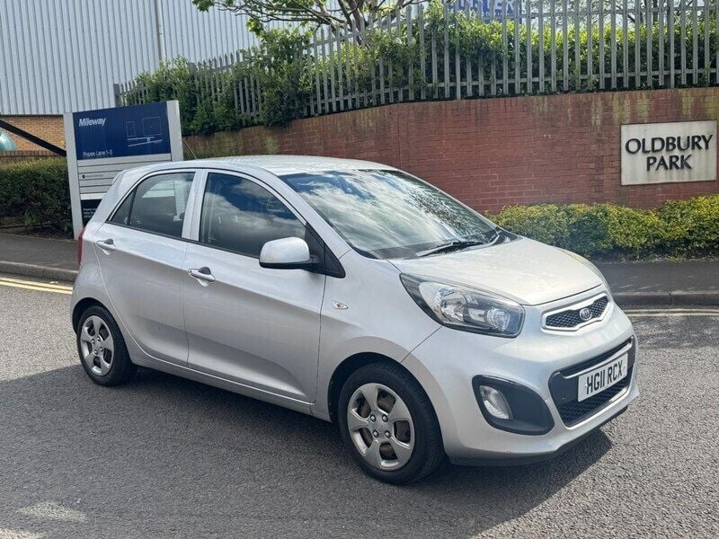 Silver Used 2011 Kia Picanto Hatchback | £2,895 (Fair price) - Image 1/4