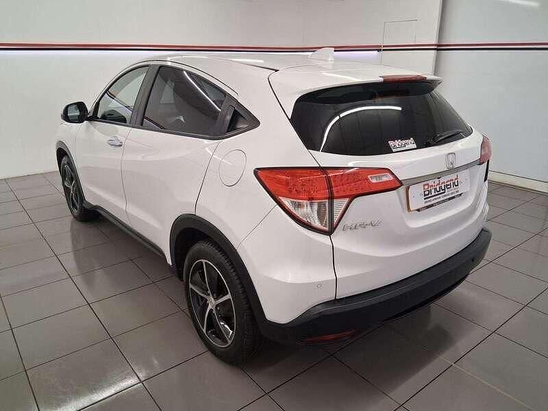 Used Honda HR-V SE 2019 White SUV