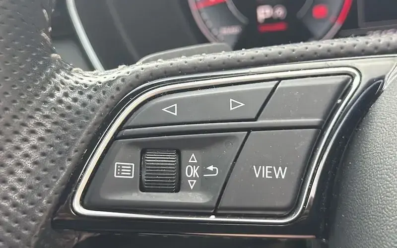 Used Audi A4 Black Edition 150 HP (110 kW) 2019 White Estate