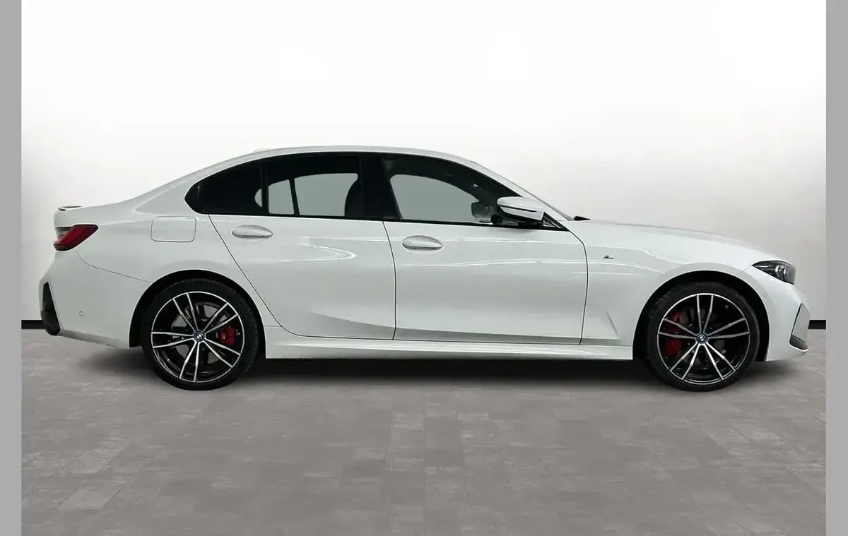 Used BMW 330 M Sport 288 HP (211 kW) 2024 White Sedan