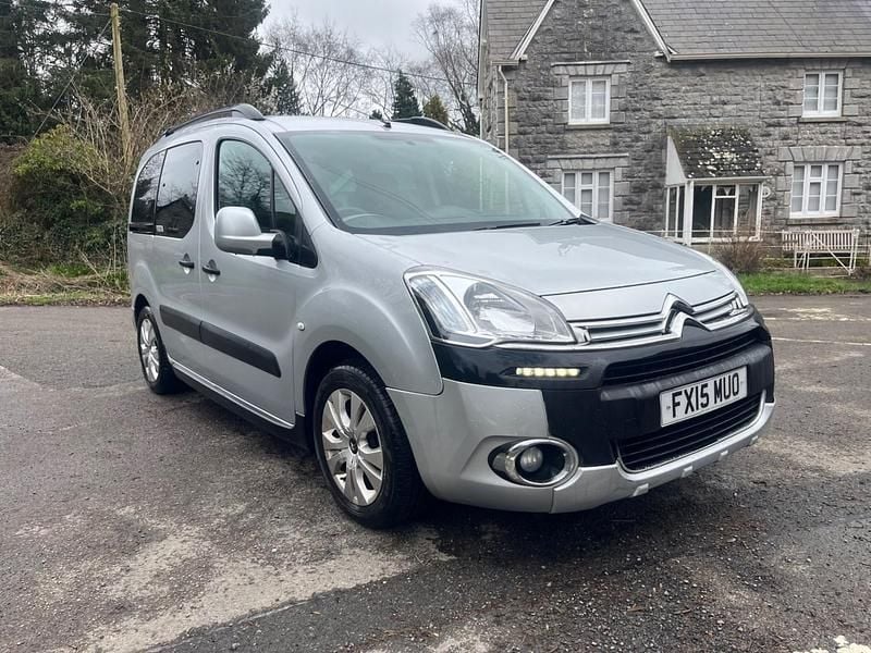 Used Citroën Berlingo XTR 2015 Silver MPV