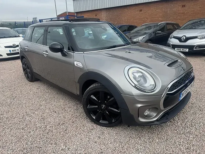 Used Mini Cooper Clubman 192 HP (141 kW) 2015 Silver Estate