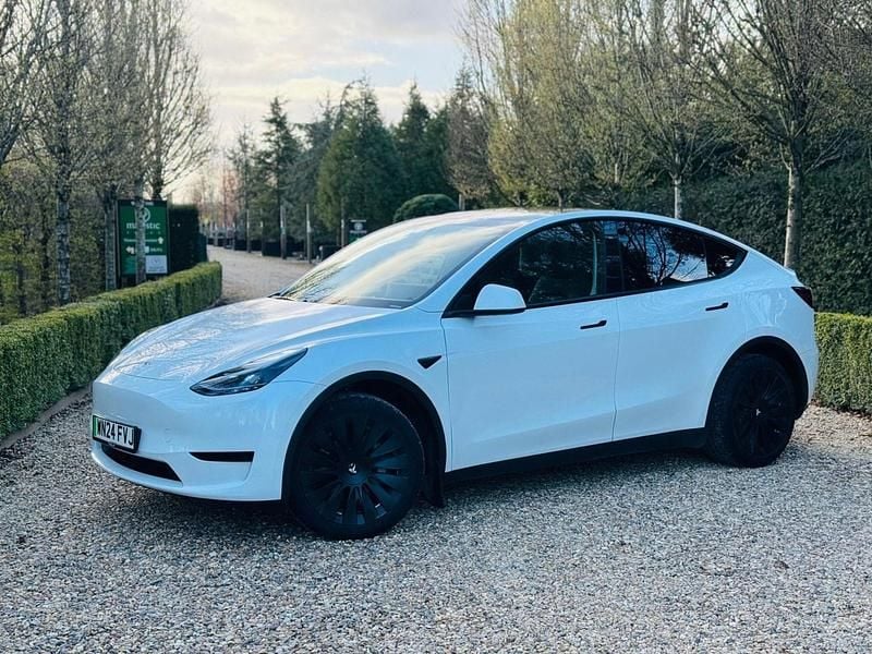 Used Tesla Model Y RWD 219 kW (299 HP) 2024 White SUV