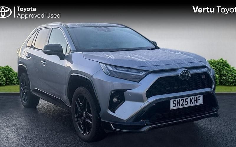Used 2025 Toyota RAV4 Sport Estate | £41,071 (Good price) - Image 1/4