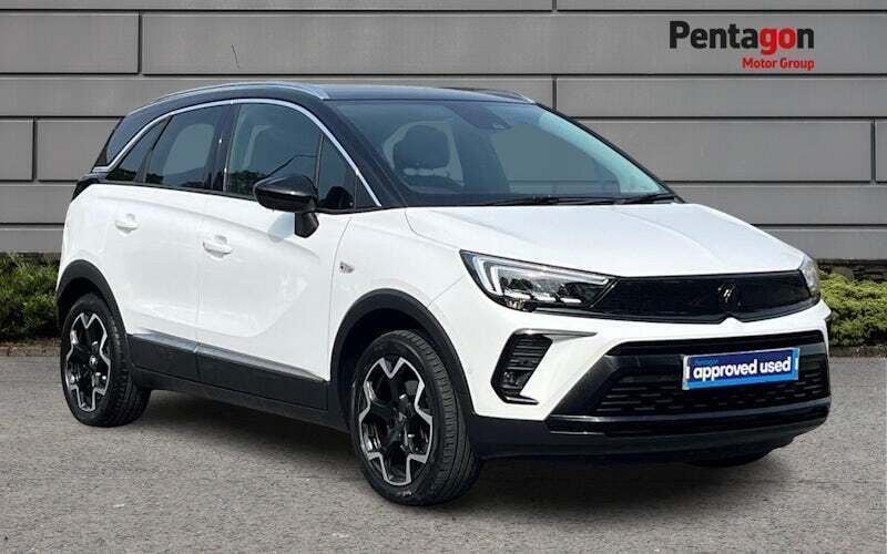 Used 2024 Vauxhall Crossland Ultimate SUV | £13,795 (Super price) - Image 1/4