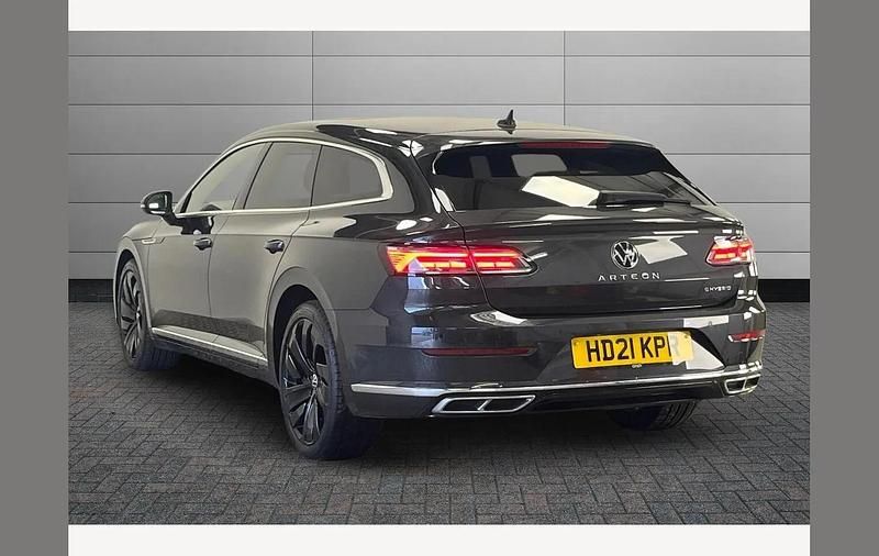 Used VW Arteon R-line 218 HP (160 kW) 2021 Manganese grey Estate