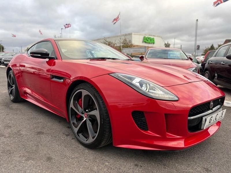 Used Jaguar F-Type Supercharged 380 HP (279 kW) 2015 Red Coupe