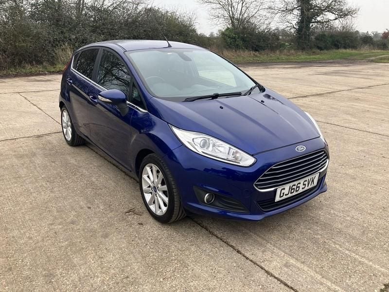 Blue Used 2016 Ford Fiesta Titanium Hatchback | £3,495 (Good price) - Image 1/4