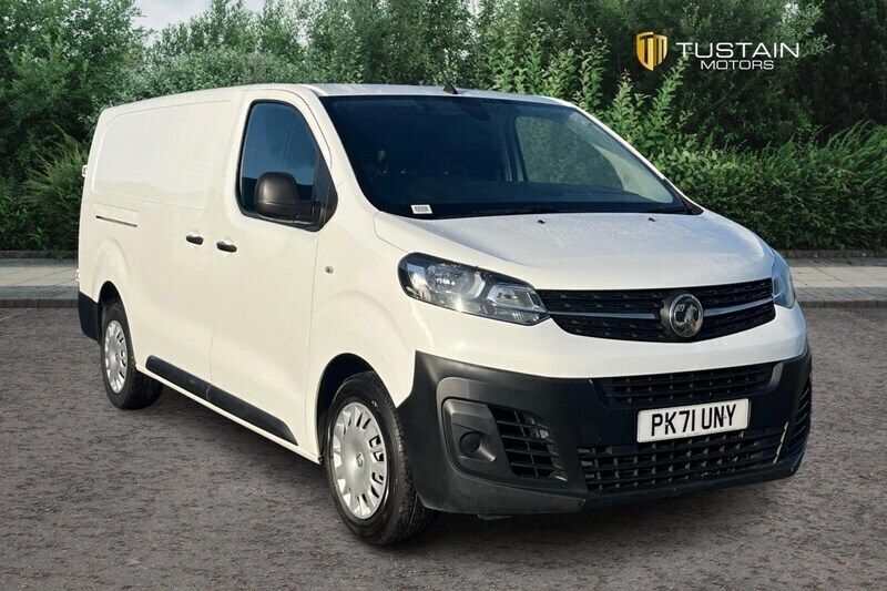 Jade white Used 2021 Vauxhall Vivaro Edition Van | £10,999 (Good price) - Image 1/4