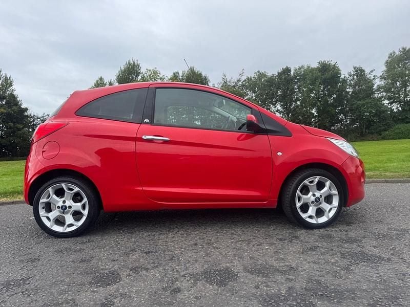 Used Ford Ka Metall 69 HP (50 kW) 2014 Red Hatchback