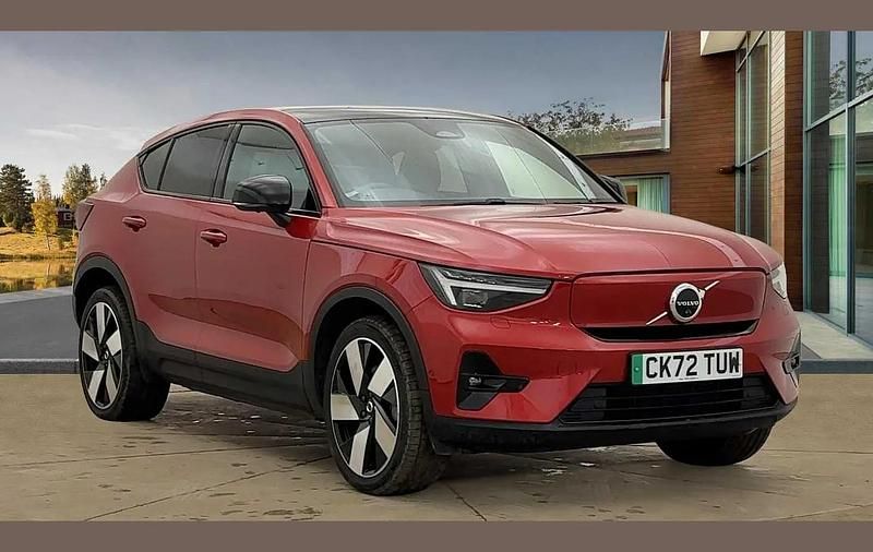 Used Volvo C40 Ultimate 300 kW (408 HP) 2022 Red SUV