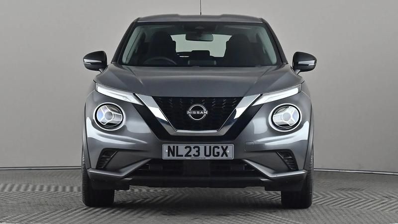 Used Nissan Juke Acenta 114 HP (83 kW) 2023 Grey SUV