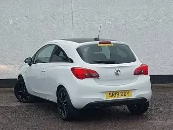 Used Vauxhall Corsa 75 HP (55 kW) 2019 White Hatchback