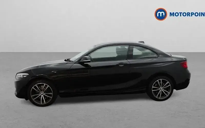 Used BMW 220 Sport Line 190 HP (139 kW) 2019 Black Coupe