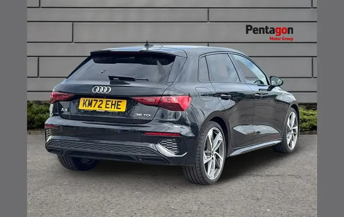 Used Audi A3 Comfort 150 HP (110 kW) 2022 Black Sedan