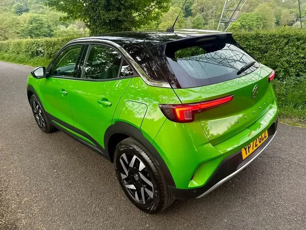 Second-hand Vauxhall Mokka Elite 130 CP (95 kW) 2022 Verde SUV