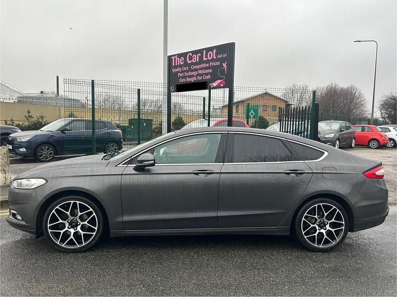 Used Ford Mondeo Titanium 180 HP (132 kW) 2017 Grey Hatchback