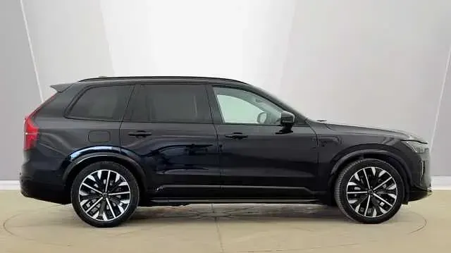 Used Volvo XC90 Ultra 247 HP (181 kW) 2026 SUV