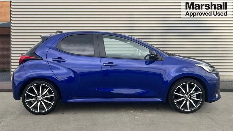 Used Toyota Yaris Hybrid Sport 130 HP (95 kW) 2025 Blue