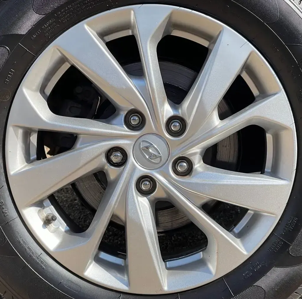 Used Hyundai Tucson SE 132 HP (97 kW) 2019 Blue SUV