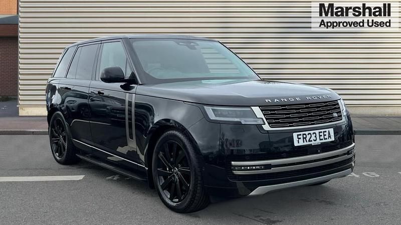 Used Land Rover Range Rover SE 300 HP (220 kW) 2023 Black SUV